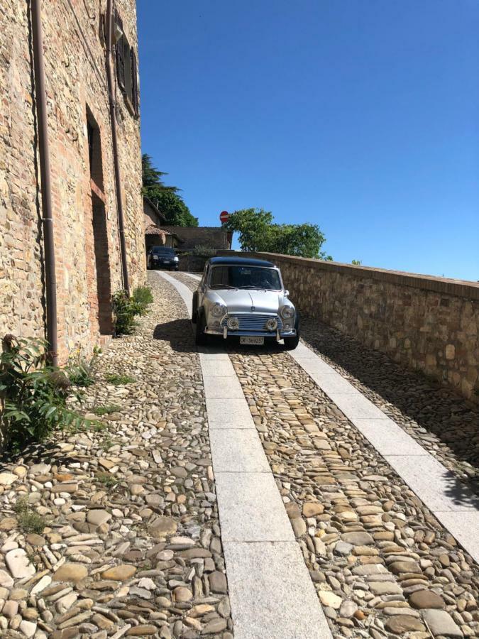 Caolzio39 Daire CastellʼArquato Dış mekan fotoğraf